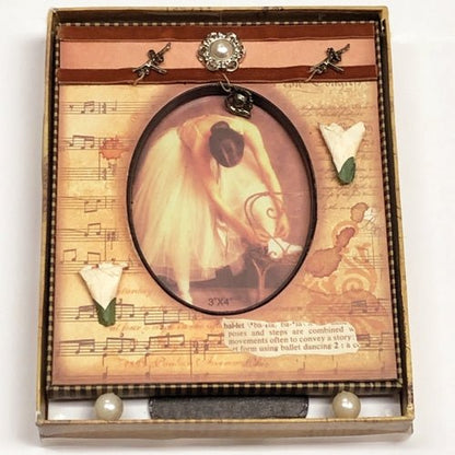 Keypoint Ballet Timeless Elegance Photo Frame - Gift Boxed (3" x 4" Oval Photo) - DollarFanatic.com